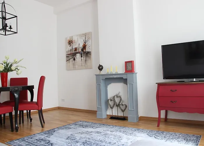 Leon Suite Apartments